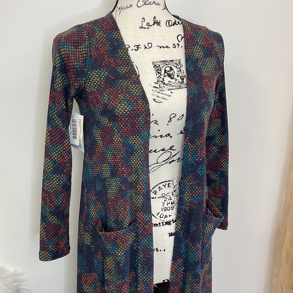 💕New With Tag Beautiful Lularoe Sarah Cardigan💕 - Picture 7 of 10